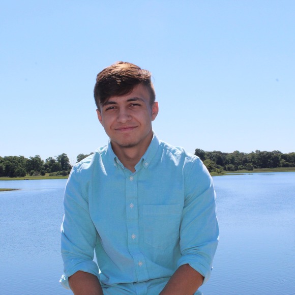 Profile Picture of Nick Gomes (@nickgomes0512) on Poshmark