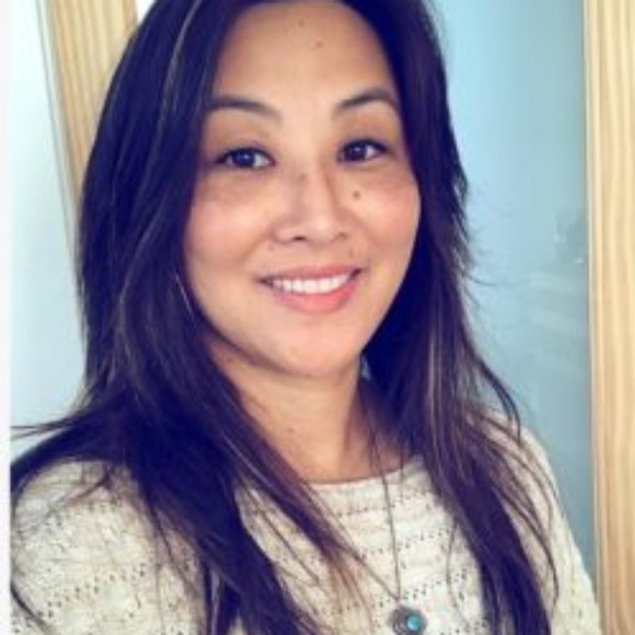 Profile Picture of Kimberly Khalila (@kimberlykhalila) on Poshmark