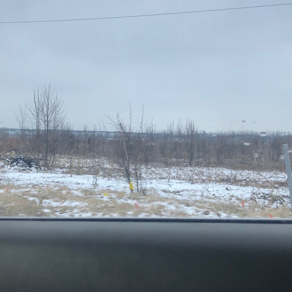 Profile Picture of Han Huynh (@hanhuynh257) on Poshmark