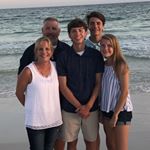 Profile Picture of Caryn Maloney (@caryn0401) on Instagram