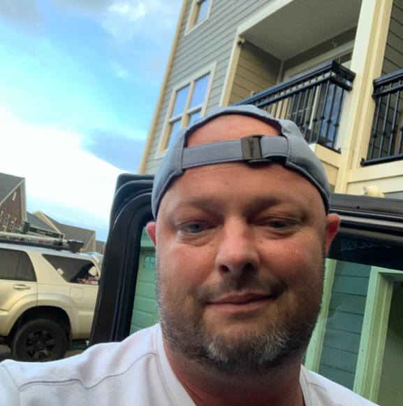Profile Picture of Justin Mullins (@jman1327) on Poshmark