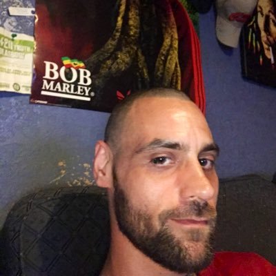 Profile Picture of Scott Dennisonon Twitter