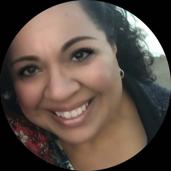 Profile Picture of Alice Herrera (@alisherrera72) on Poshmark