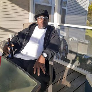 Profile Picture of James Franklin (@James-Franklin) on Facebook