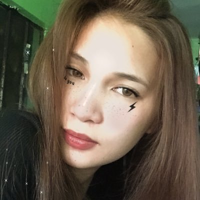 Profile Picture of Bey ✨ (@BeatrizAnneV) on Twitter