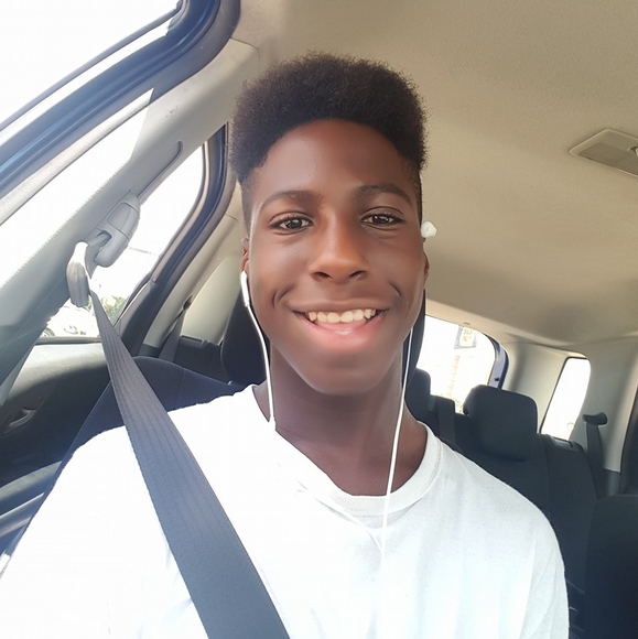 Profile Picture of Sedrick Johnson (@lilsed) on Poshmark