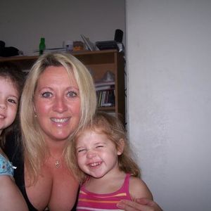 Profile Picture of Moira Smith (@sandcastlemotel) on Myspace