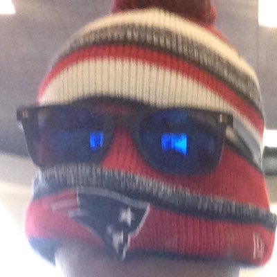 Profile Picture of Brandon Akey (@Akeyofficial) on Twitter