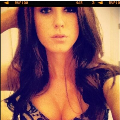 Profile Picture of Cassandra Spencer (@cassandra__raye) on Twitter