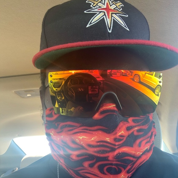 Profile Picture of Eric Dyer (@eazy2flyy) on Poshmark