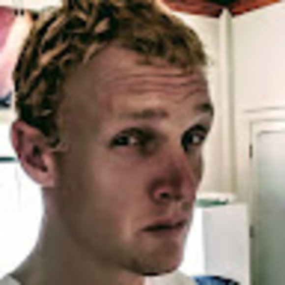 Profile Picture of Nate Carter (@c_n_a_c) on Poshmark
