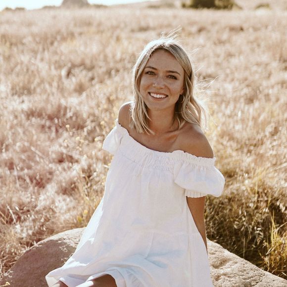 Profile Picture of Carly Auerbach (@carlyauer) on Poshmark