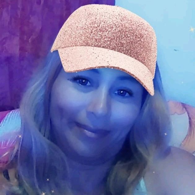 Profile Picture of Ivan Fuentes (@xoxo_sheily_xoxo) on Tiktok