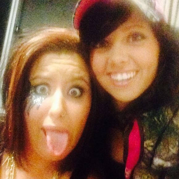 Profile Picture of Michaela Atchie (@m_atchie24) on Poshmark