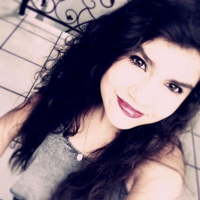 Profile Picture of Ariana Crystal Vera (@v1_ariana) on Twitter