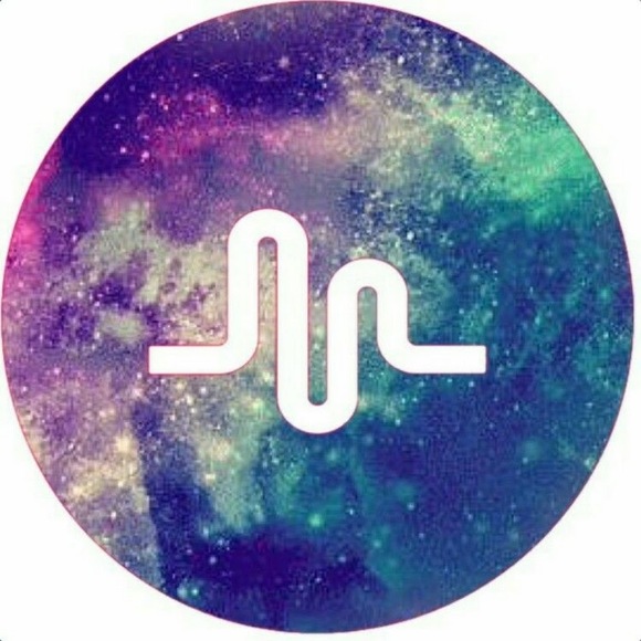 Profile Picture of Musically page Musically (@musicallypagem) on Poshmark