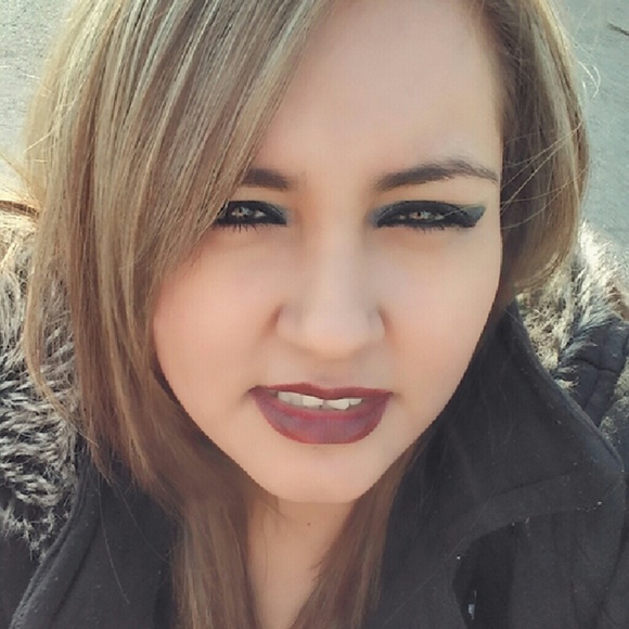 Mayte Lopez - Poshmark Profile Picture of Mayte Lopez (@mayte30) on Poshmark