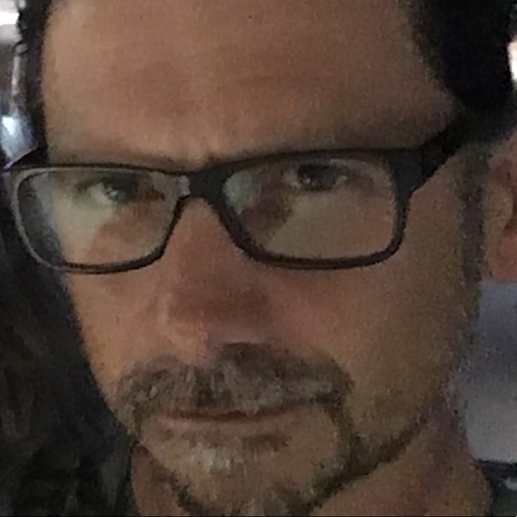 Profile Picture of Michael Belanger (@belangermike) on Poshmark