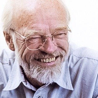 Profile Picture of Eugene Peterson (@petersonDaiIy) on Twitter