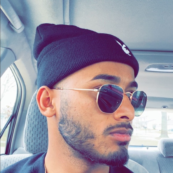 Profile Picture of Abdul Muttalib (@abdulmuttalib) on Poshmark
