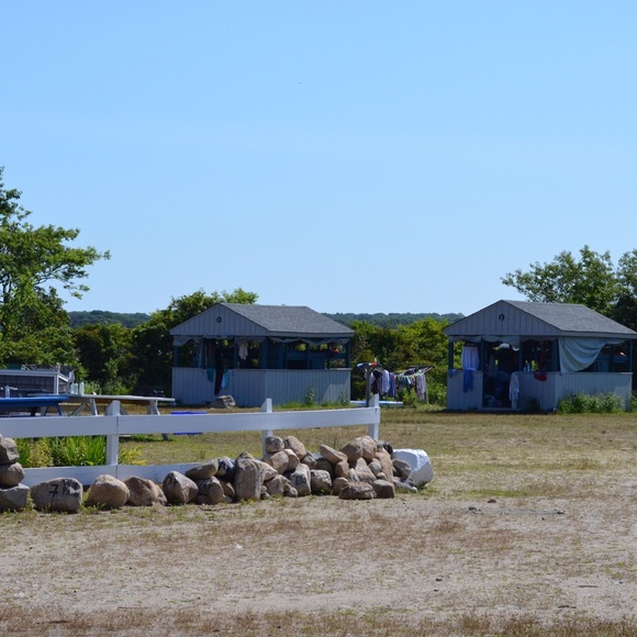 Profile Picture of Noah Callard (@ncallard) on Poshmark