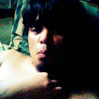 Profile Picture of Bennie Flores (@bennie08) on Twitter