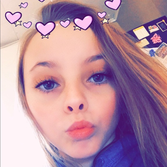 Profile Picture of Graciemae Maslin (@babygirl4626) on Poshmark