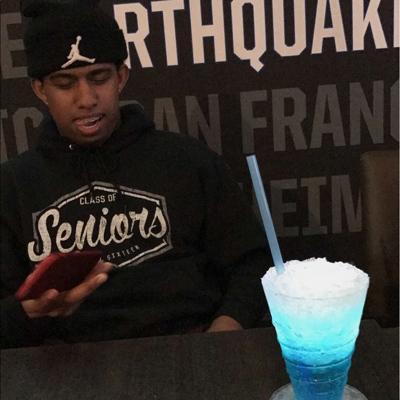 Profile Picture of Xavier Alexander (@xie27) on Poshmark