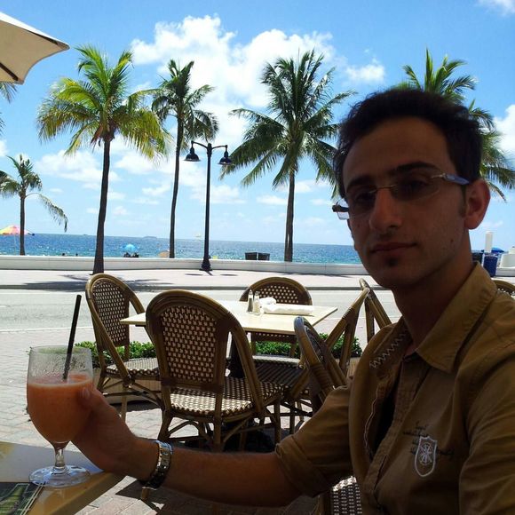 Profile Picture of Yaser Alkurdi (@abar_all) on Poshmark