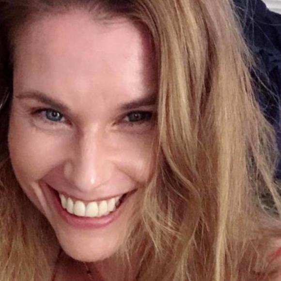 Dawn Weis dergarabedian - Poshmark Profile Picture of Dawn Weis dergarabedian (@blossom979) on Poshmark