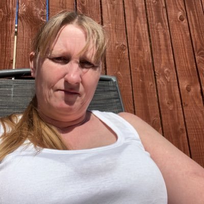 Profile Picture of Susanne Richards (@susanne07699390) on Twitter