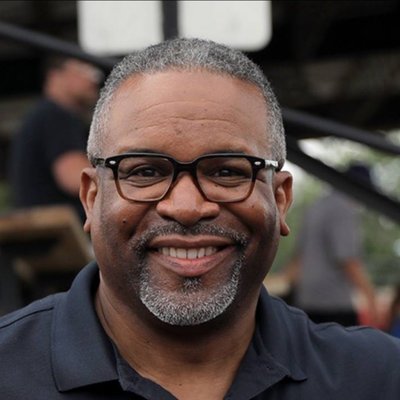 Profile Picture of Dr. Gregory J. Vincent (@GregoryJVincent) on Twitter