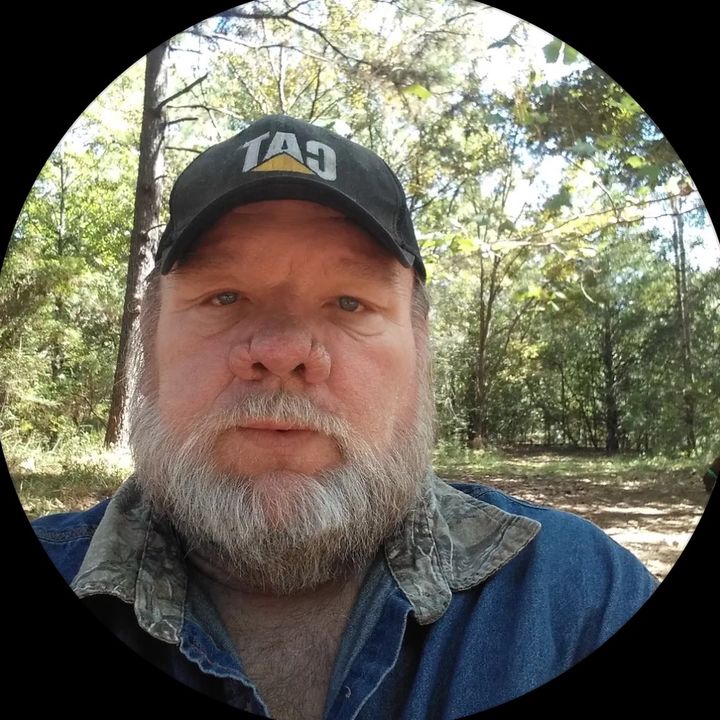 Profile Picture of roberthall.77 (@roberthall.775) on Tiktok