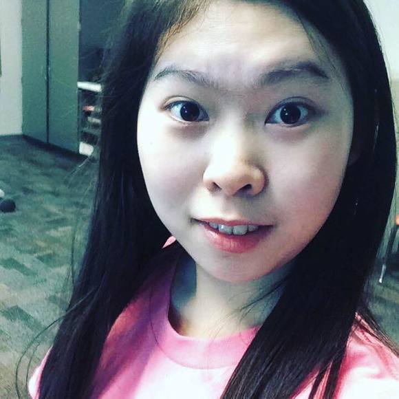 Profile Picture of Danlin Li (@danlin) on Poshmark