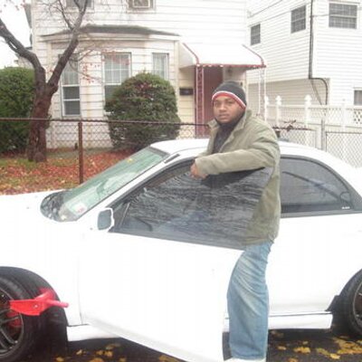 Profile Picture of Christopher Batson (@sonofbat) on Twitter