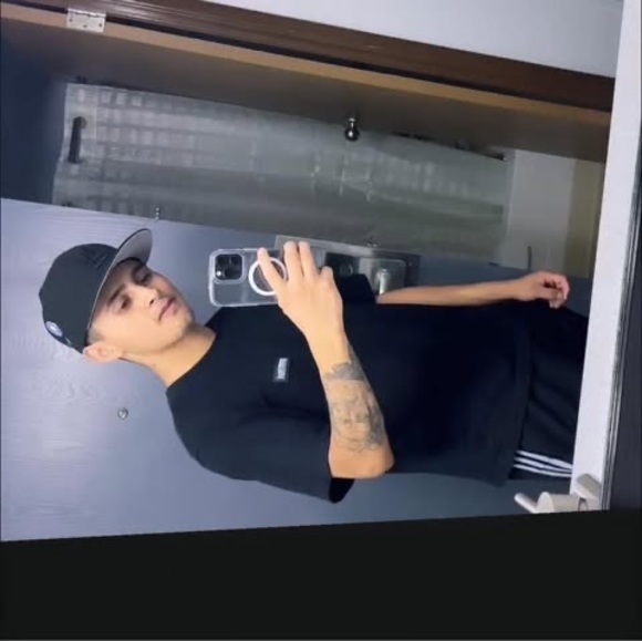 Profile Picture of Brian Freire (@brianalberto999) on Poshmark