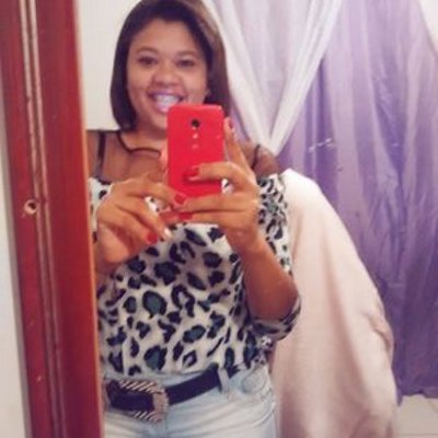 Profile Picture of Juliana Les (@LesterJuliana) on Twitter