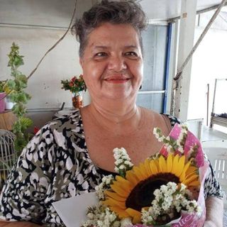 Yolanda Valencia Calles - Facebook Profile Picture of Yolanda Valencia Calles (@yolanda.valenciacalles.9) on Facebook