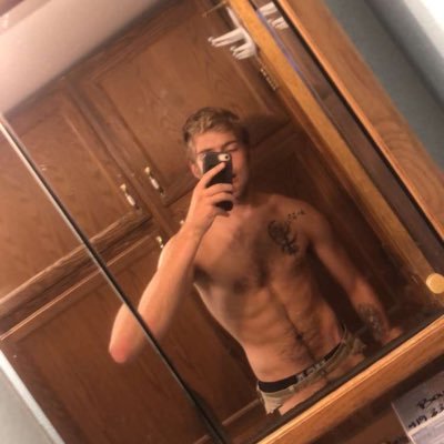 Profile Picture of Shawn Pedersen (@pedersen_era09) on Twitter