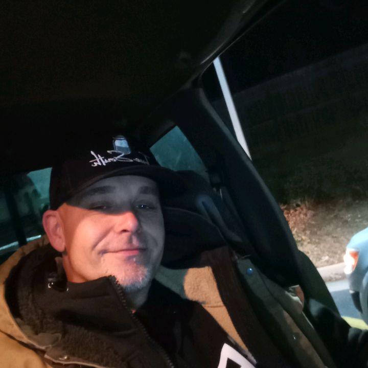Profile Picture of darinswanson182 (@darinswanson182) on Tiktok