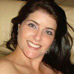 Profile Picture of Andrea Lyra Zwicker (@dealyra) on Instagram