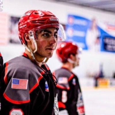 Profile Picture of Michael Outzen (@outty77) on Twitter