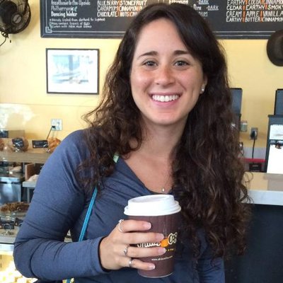 Profile Picture of Jessie Lauzon (@jessla42) on Twitter