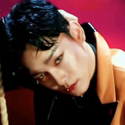 Profile Picture of Dëe⚡Case6121 (@chenecstacy) on Twitter