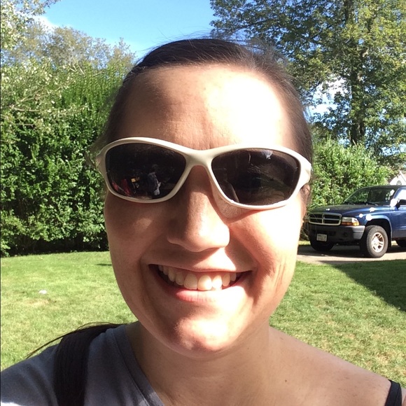 Profile Picture of Marisa Giuffrida (@marisag13) on Poshmark