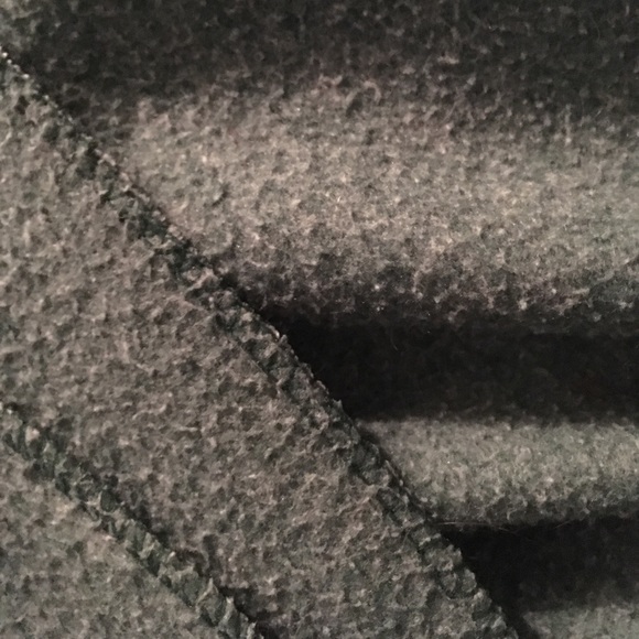 Profile Picture of Alicia Echagarruga (@a_echy) on Poshmark