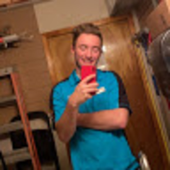 Profile Picture of Dillon Freeman (@freedillon106) on Poshmark