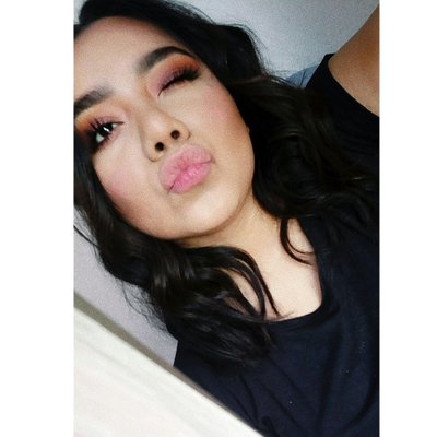 Profile Picture of Diana Celaya (@DianaCelaya1) on Twitter