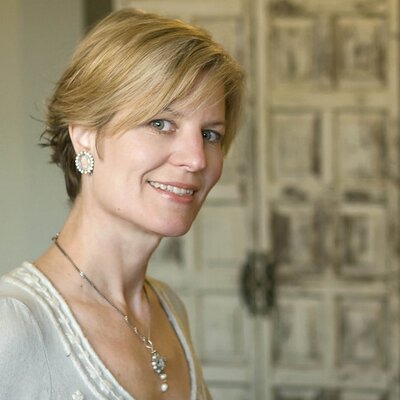 Profile Picture of Julia M Usher (@JuliaMUsher) on Twitter