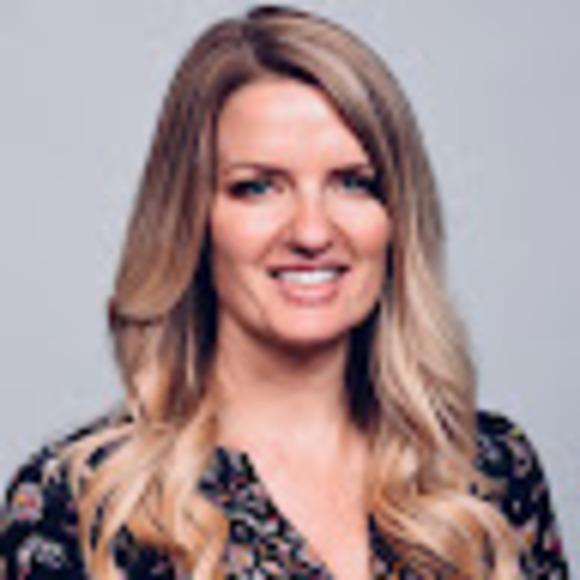 Profile Picture of Tracey Slaney (@slaneytracey) on Poshmark